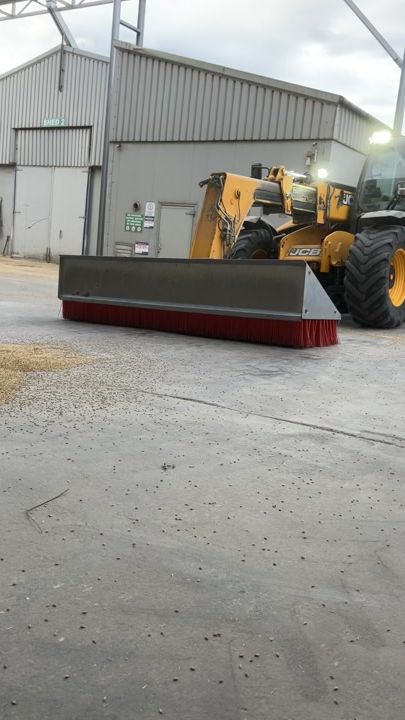 TikTok video thumbnail by back_british_farming2