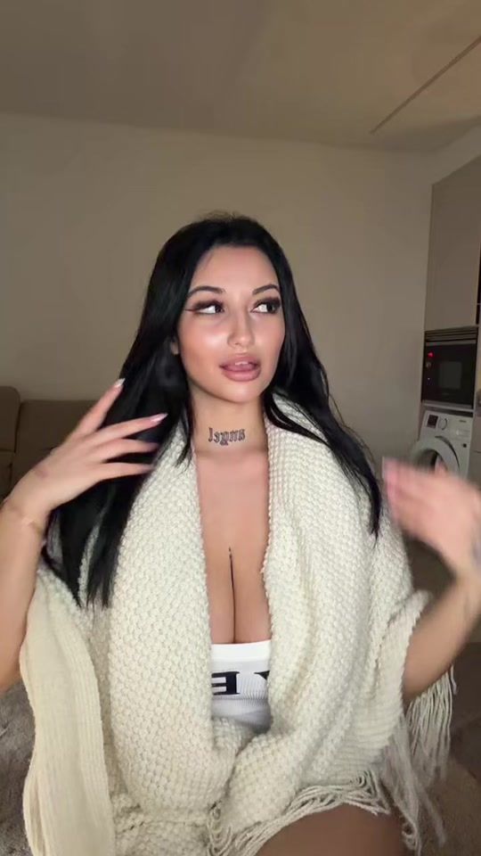 TikTok video thumbnail by sinavya_
