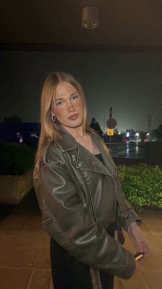 TikTok video thumbnail by emmaetmoi25