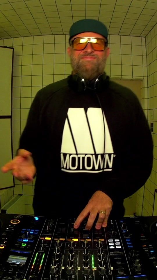 TikTok video thumbnail by hoer.berlin