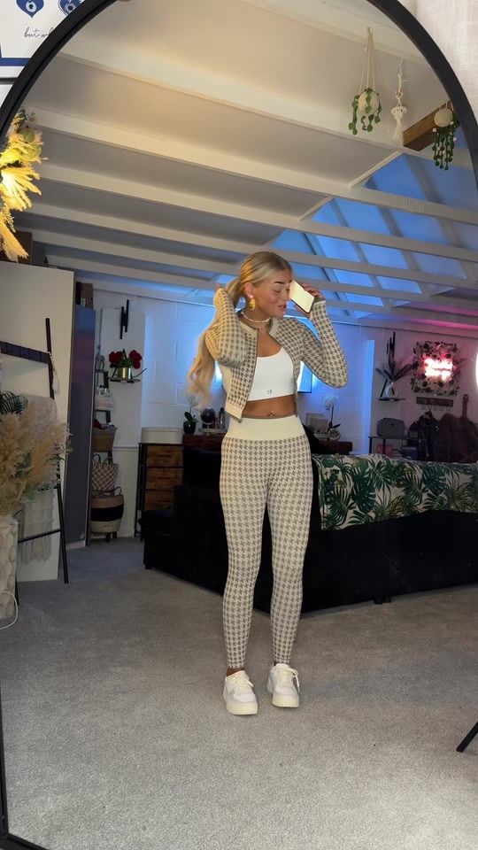 TikTok video thumbnail by kiwimariah