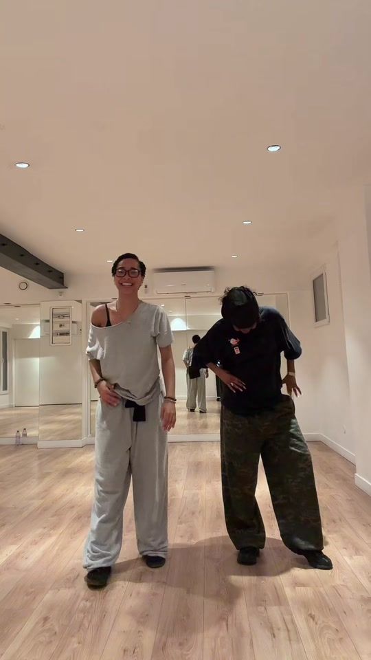 TikTok video thumbnail by cloe_vandb