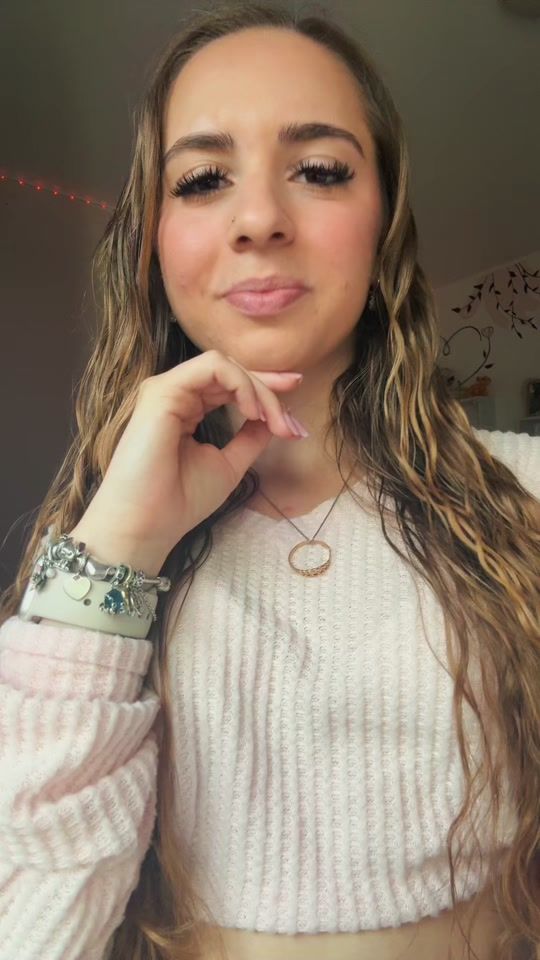 TikTok video thumbnail by _.mia._017