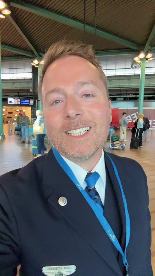 TikTok video thumbnail by mr.flightattendant