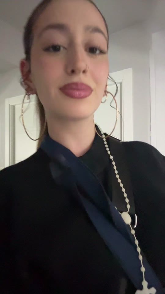 TikTok video thumbnail by lola_laaserna