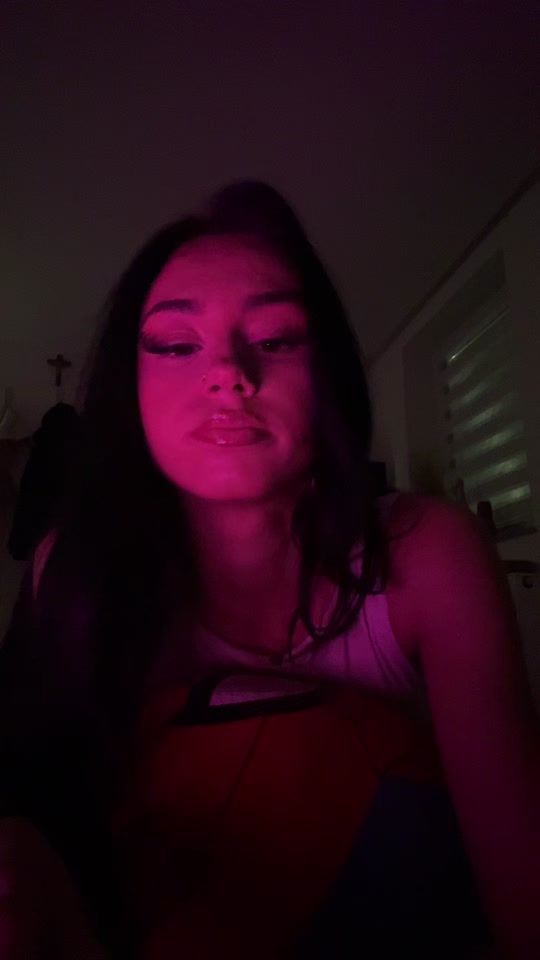 TikTok video thumbnail by larissa._1308