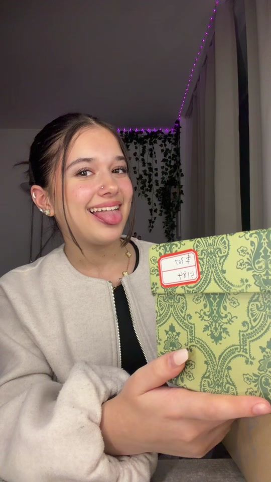 TikTok video thumbnail by saniyas.mood