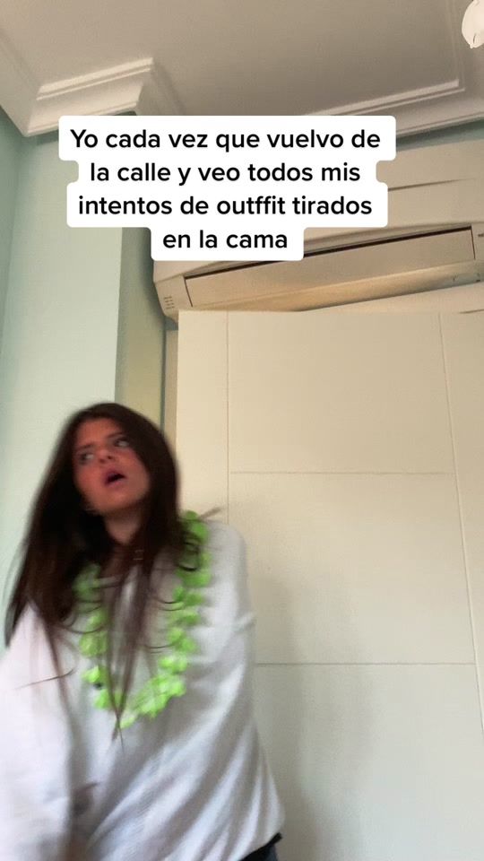 TikTok video thumbnail by gloriiadiiazzz