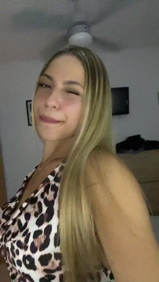 TikTok video thumbnail by carolinaalrr