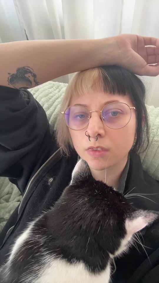 TikTok video thumbnail by izzy_clary