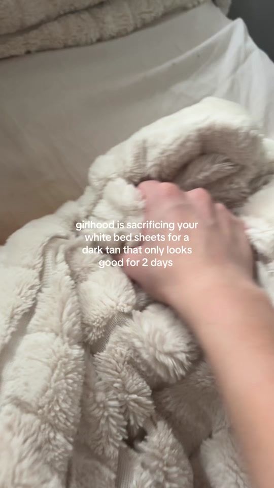 TikTok video thumbnail by livhowellll