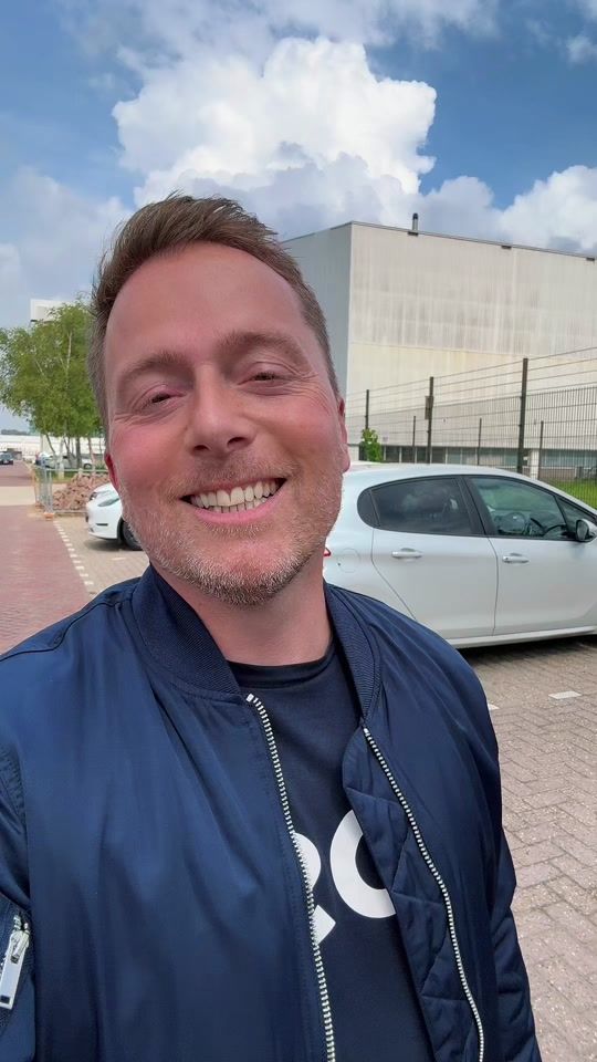 TikTok video thumbnail by mr.flightattendant