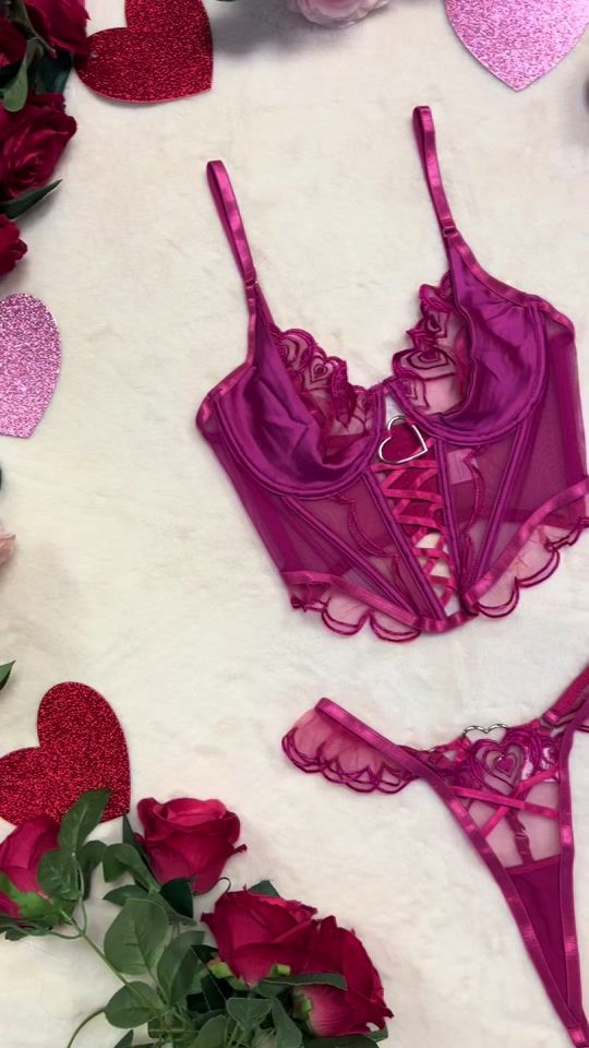 TikTok video thumbnail by liliosalingerie