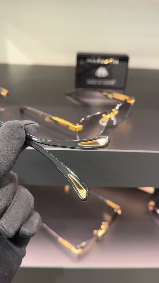 TikTok video thumbnail by maxtheoptician