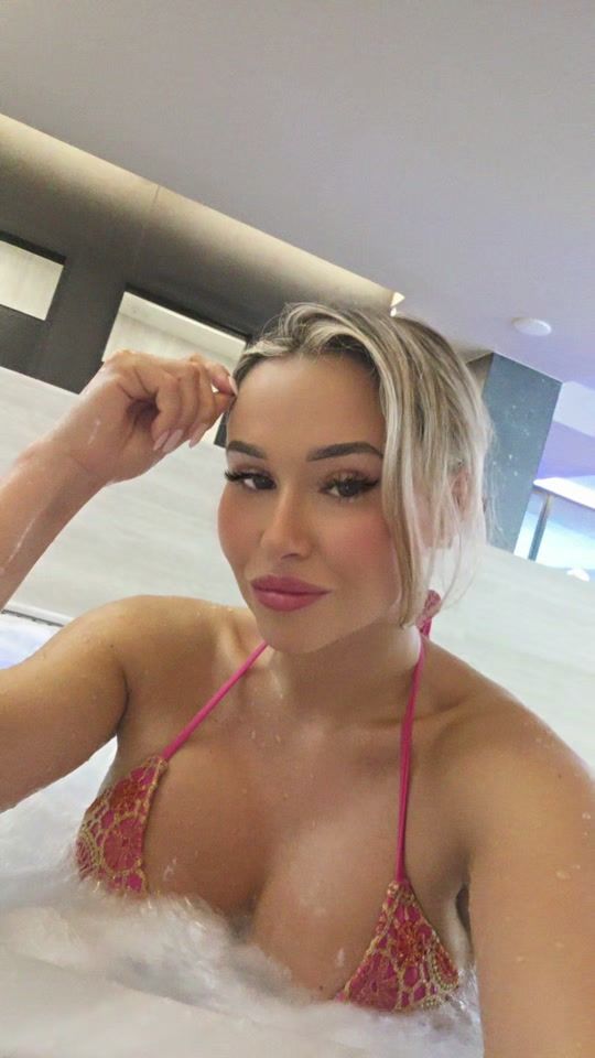 TikTok video thumbnail by kimvanderbeke