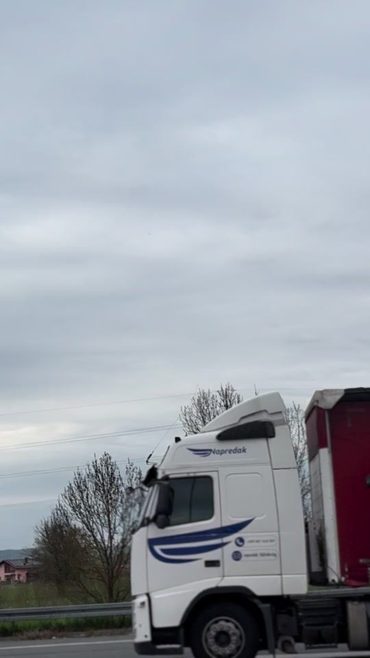 TikTok video thumbnail by truckspottertheto