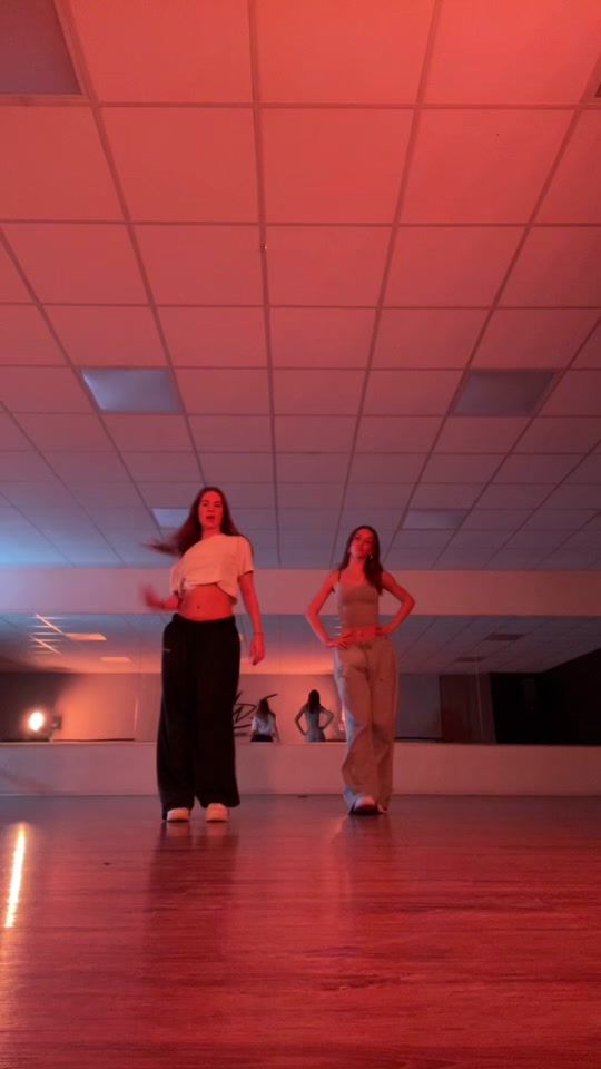 TikTok video thumbnail by lisiandfabi
