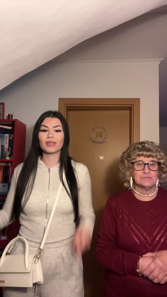 TikTok video thumbnail by biiapaiis1
