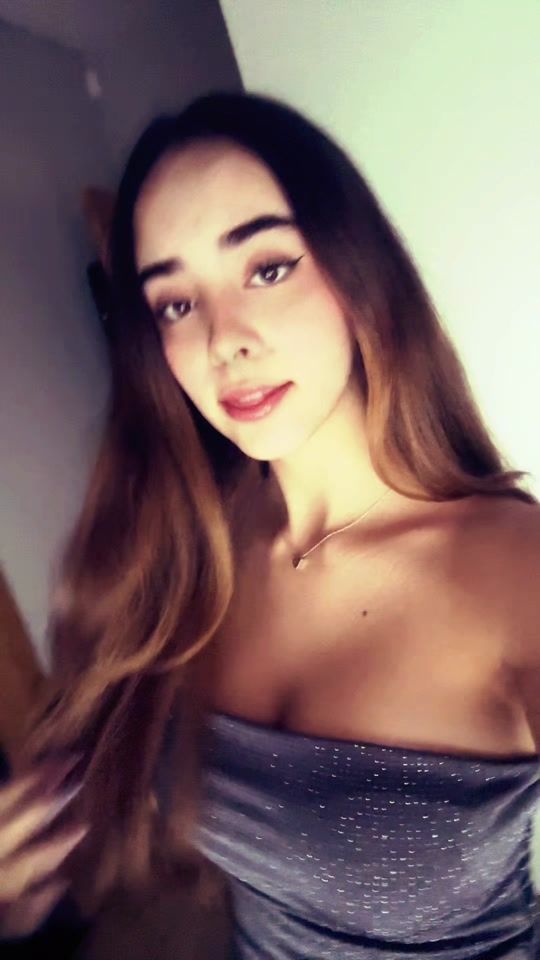 TikTok video thumbnail by beea._moreiira