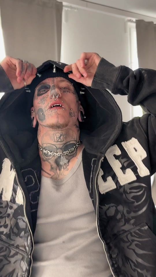 TikTok video thumbnail by _skeleton.face_