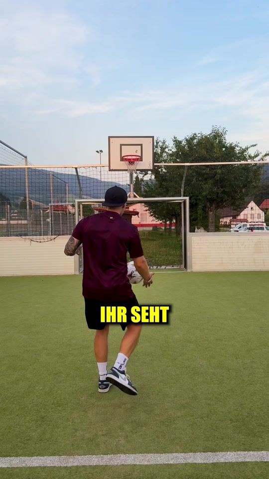 TikTok video thumbnail by lars.holzi