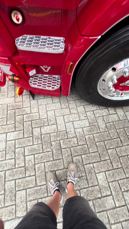 TikTok video thumbnail by dutch_truckphotography1