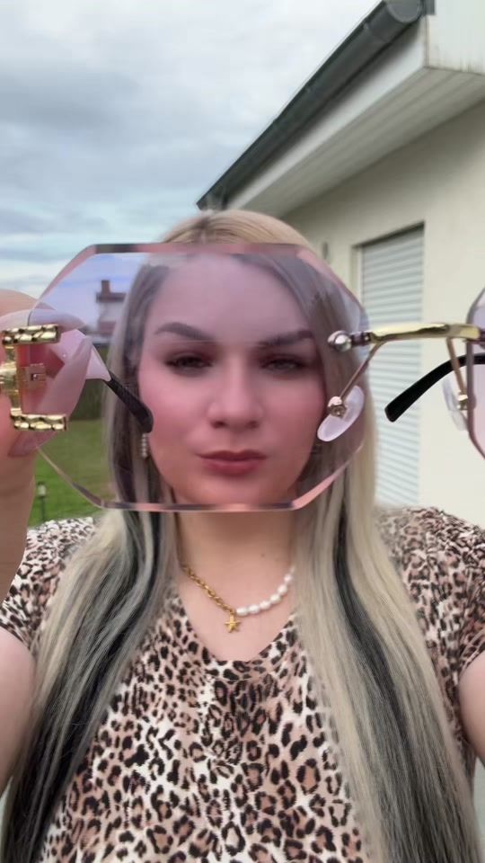 TikTok video thumbnail by melody.hollywood