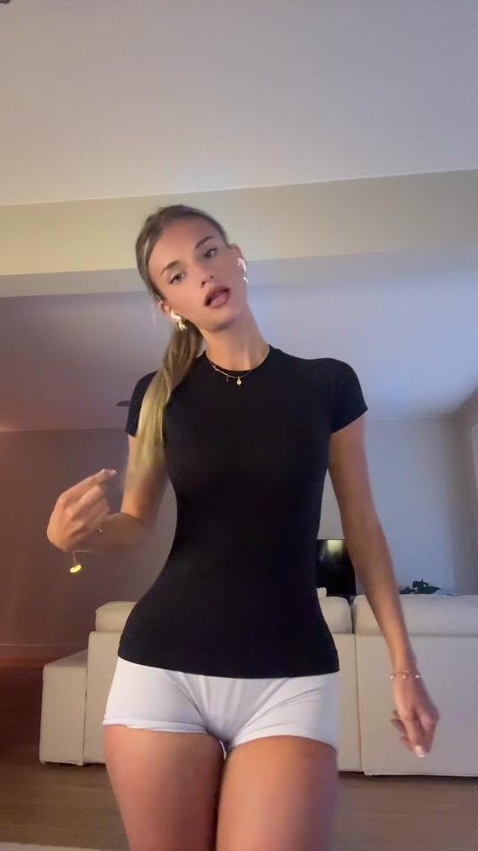 TikTok video thumbnail by anneliestem