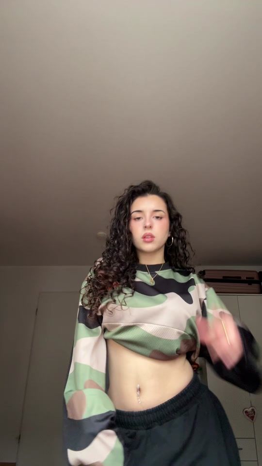 TikTok video thumbnail by kellyisdancing