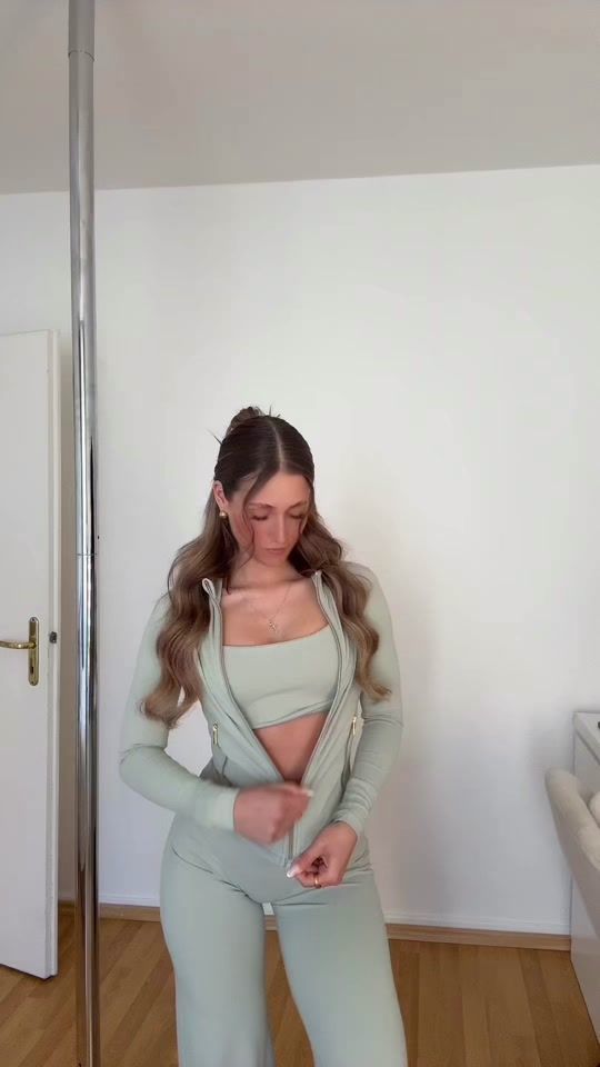TikTok video thumbnail by elisa.vhs