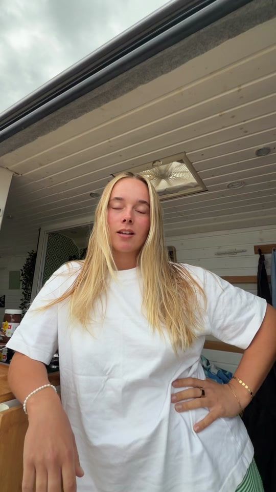 TikTok video thumbnail by angelinajoleen_