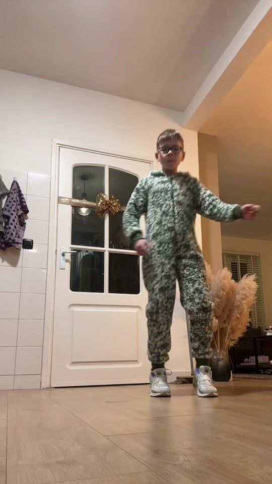 TikTok video thumbnail by gabberlogan
