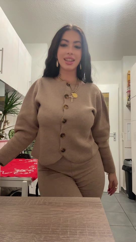 TikTok video thumbnail by amiiiina_