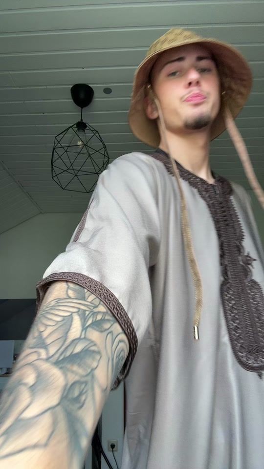 TikTok video thumbnail by a7la.nrw