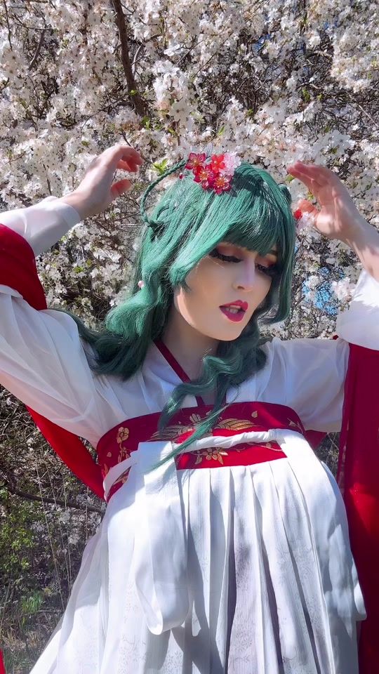 TikTok video thumbnail by hirochan_cosplays