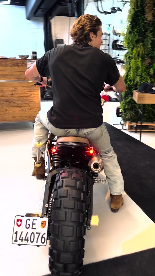 TikTok video thumbnail by electriccowboyofficial