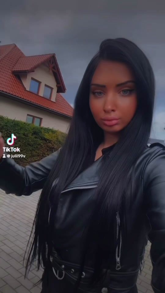 TikTok video thumbnail by julii99v