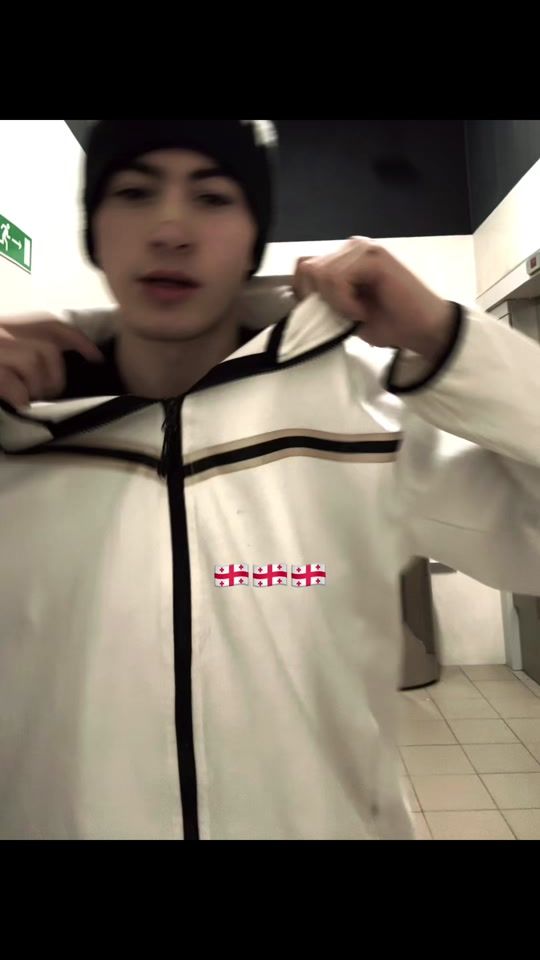 TikTok video thumbnail by anis_ka56