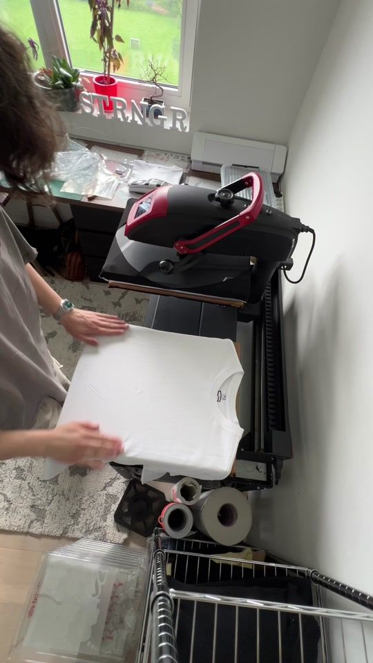 TikTok video thumbnail by strngr.be