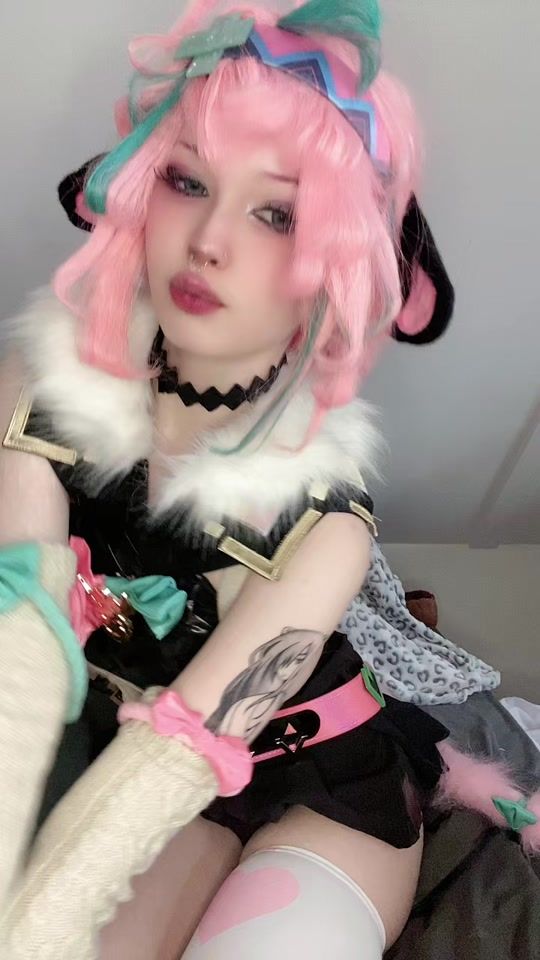 TikTok video thumbnail by kitty._.cosplay