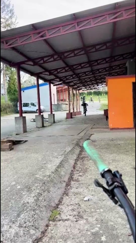 TikTok video thumbnail by aki_dh0