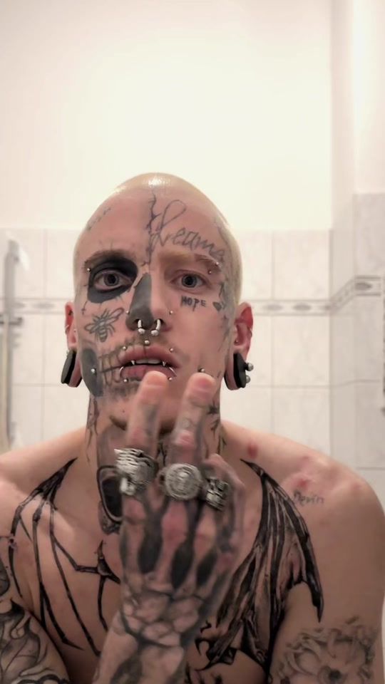 TikTok video thumbnail by _skeleton.face_