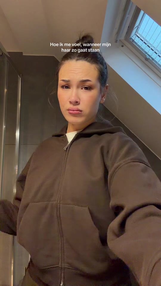 TikTok video thumbnail by isacarli