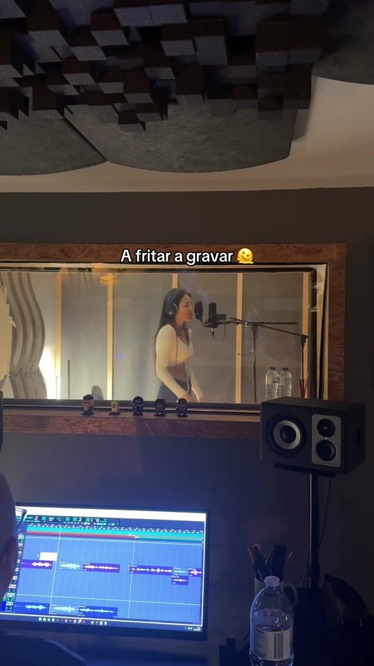 TikTok video thumbnail by mia_mexia