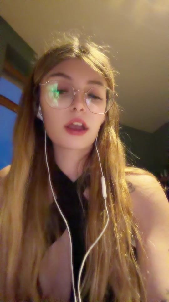 TikTok video thumbnail by _lapetitecelia_