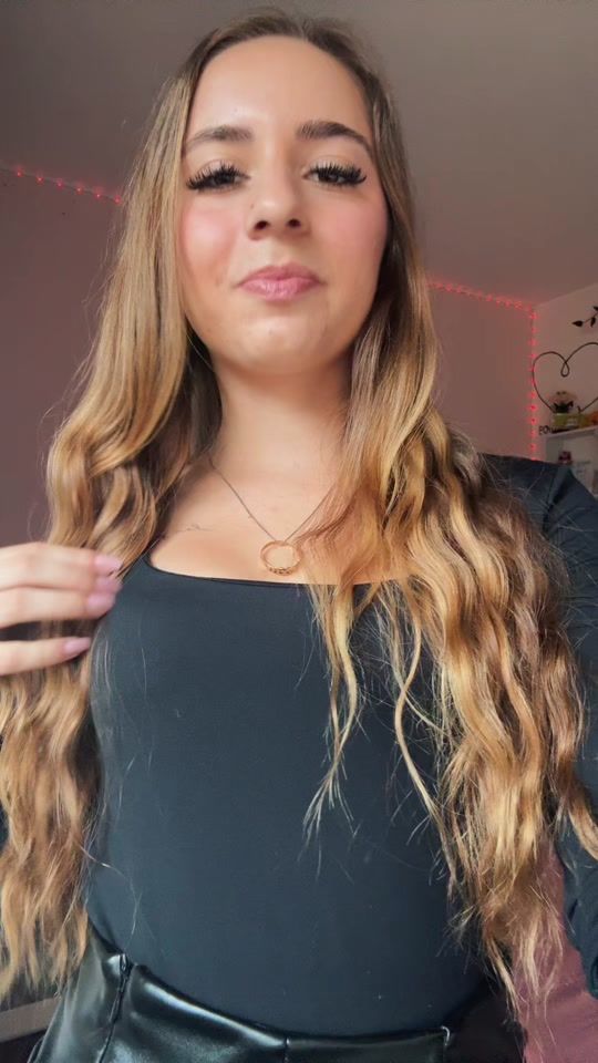 TikTok video thumbnail by _.mia._017
