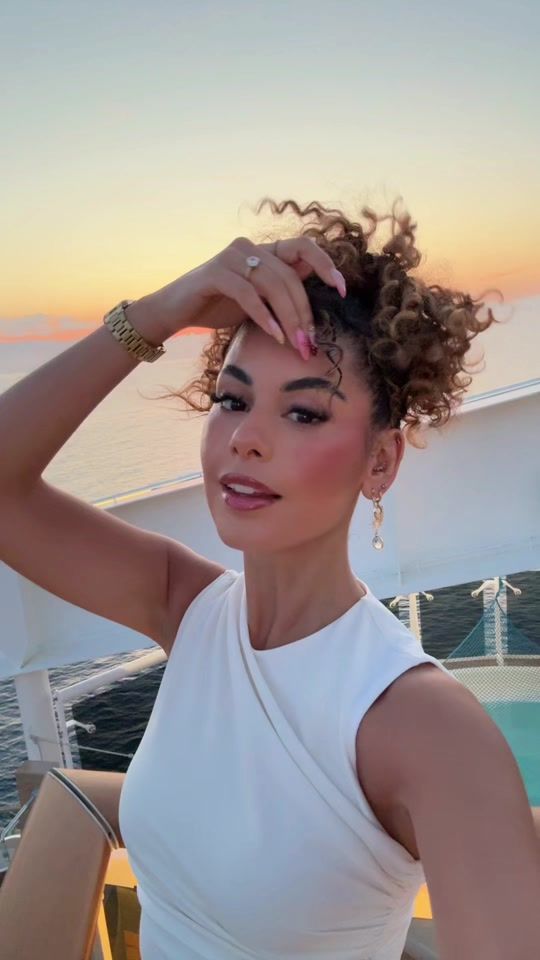 TikTok video thumbnail by mrsbrunetzoe