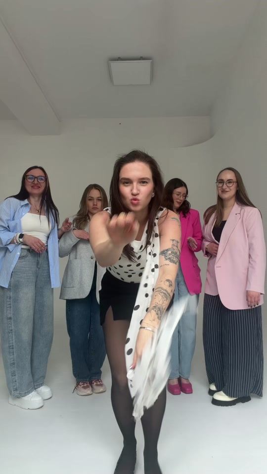 TikTok video thumbnail by shark.beautybar