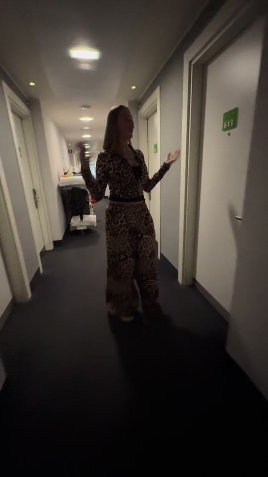 TikTok video thumbnail by helena_la_blonde