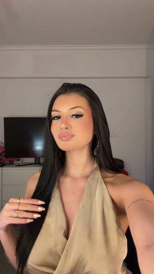 TikTok video thumbnail by stela.soaress